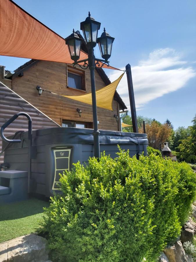 Kovacsszenaja Vendeghaz Villa Exteriör bild