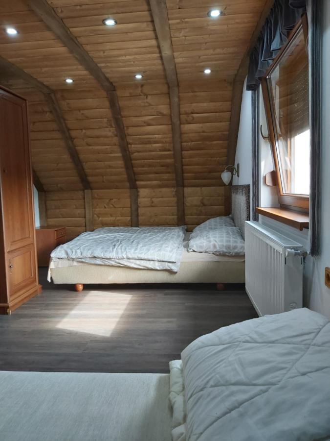 Kovacsszenaja Vendeghaz Villa Exteriör bild