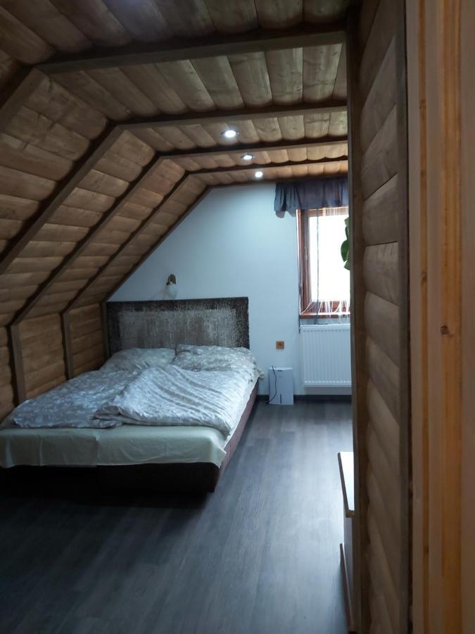Kovacsszenaja Vendeghaz Villa Exteriör bild