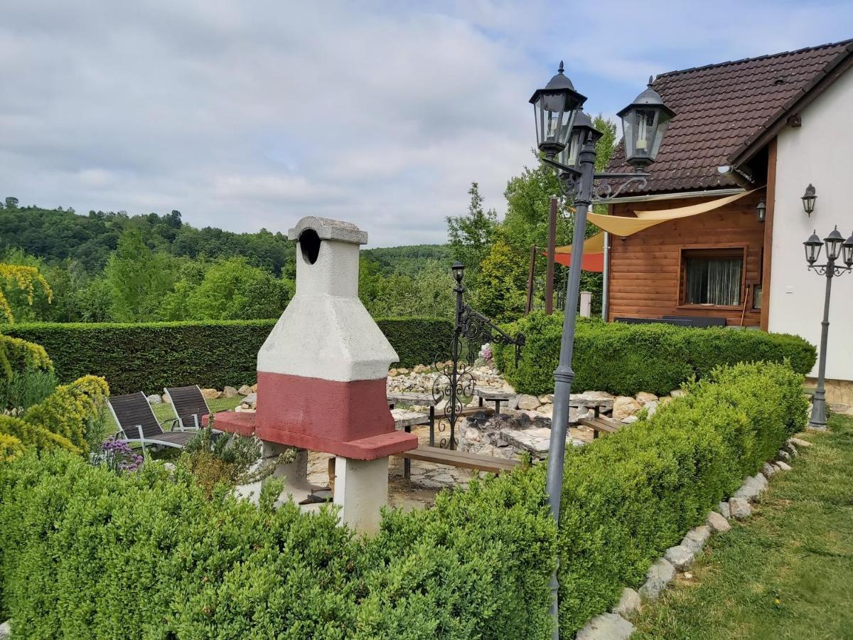 Kovacsszenaja Vendeghaz Villa Exteriör bild